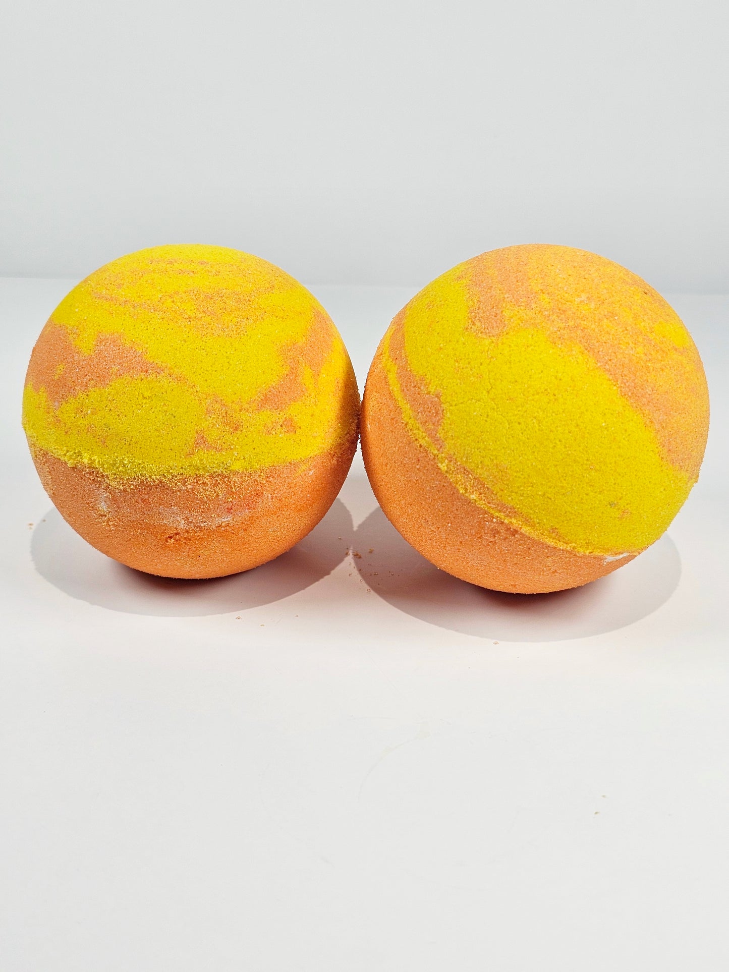 Mango Madness ( bathbomb )